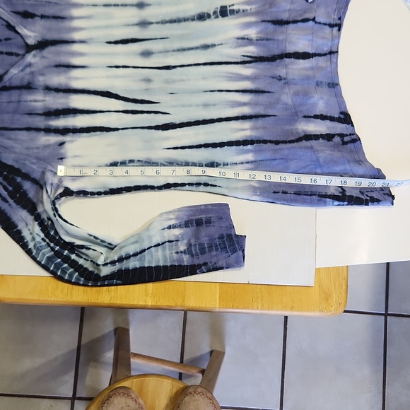 Green Tea, tie dyed long sleeve boho top/ tye dyed t-shirt. - Picture 2 of 9